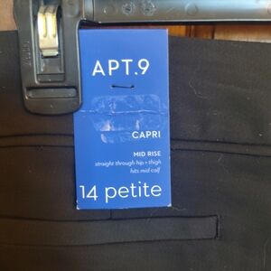 Apt9 women's Capri dress pants sz 14p